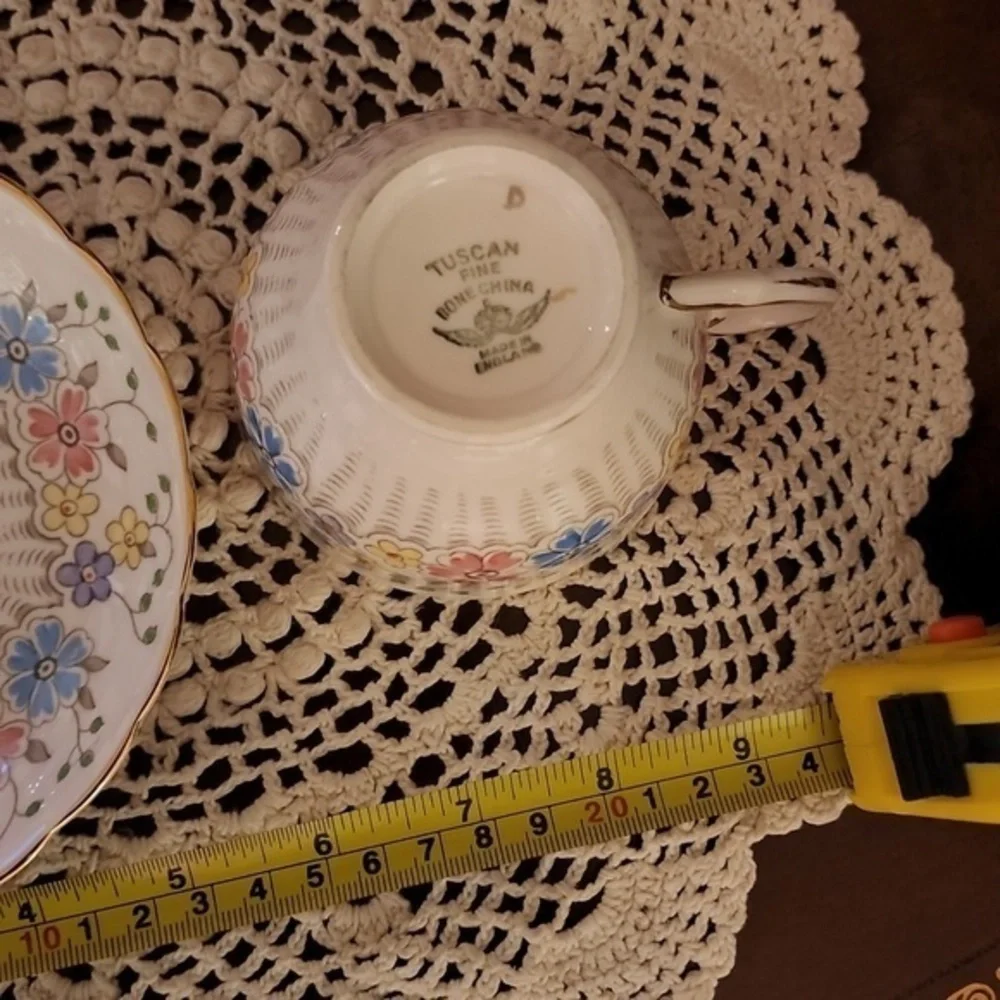 Tuscan fine bone china cup an saucer‎ England